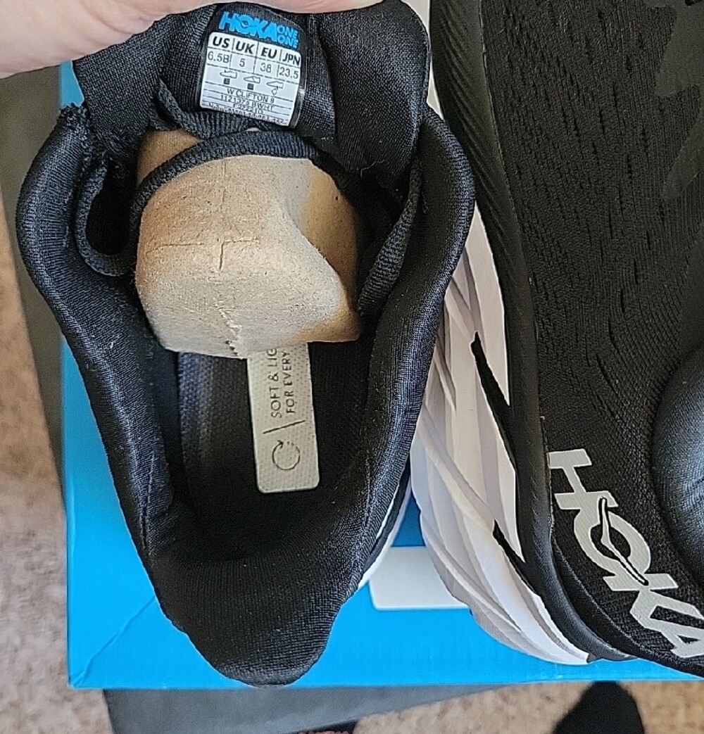 Hoka Clifton 8 Running Shoe NIB - Picture 6 of 6